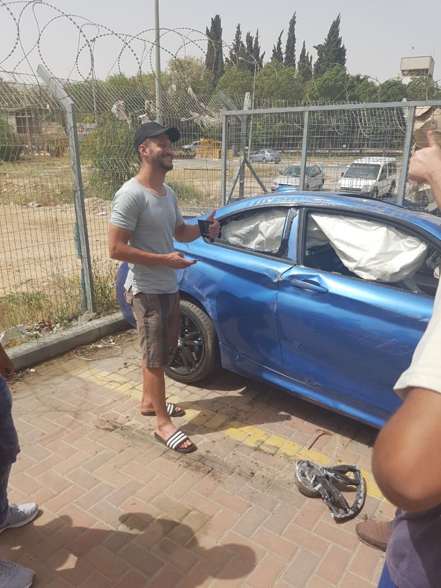 סוף טוב: גאדיר הבוקר, במוסך (צילום: נדב ויצמן)